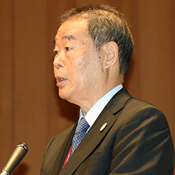 岡本 一雄会長